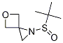 1-Tert-butylsulfinyl-5-oxa-1-azaspiro[2.3]hexane 1-[(1,1-dimethylethyl)sulfinyl]-5-oxa-1-azaspiro[2.3]hexane Structure,1211284-25-1Structure